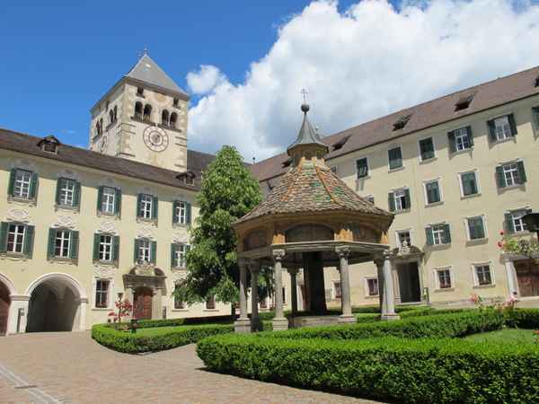 Kloster Neustift