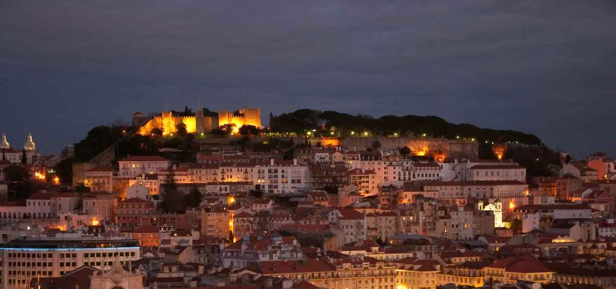 Lissabon bei Nacht