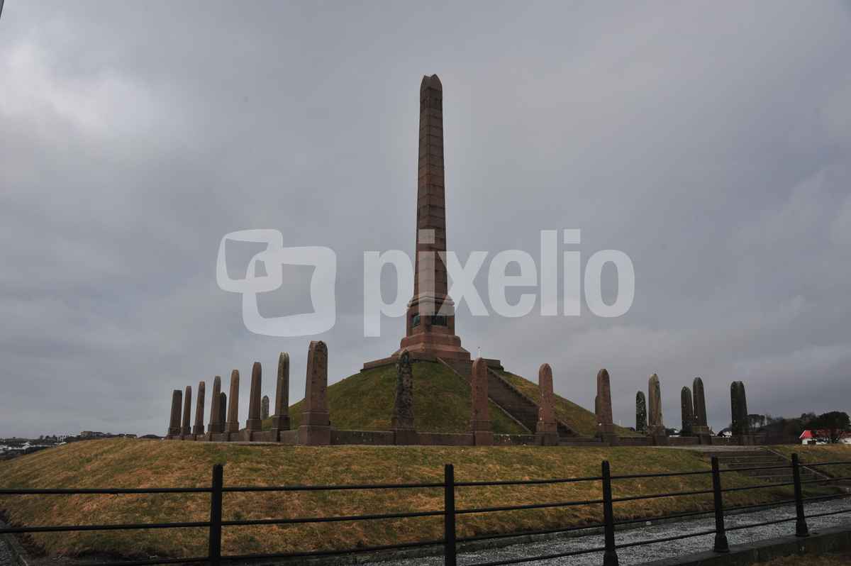Harald Schönhaar Obelisk in Haugesund / Haraldshaugen