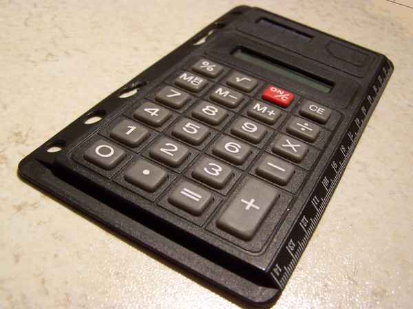 Alleskönner! Ich kann: rechnen, nachmessen und mich dann im Aktenordner abheften