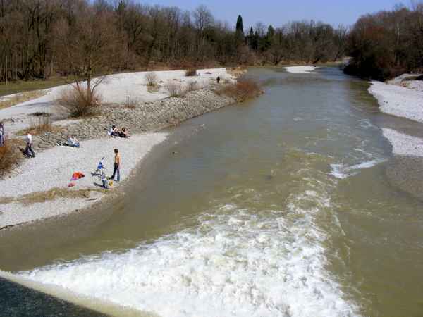 München_Isar_Frühling