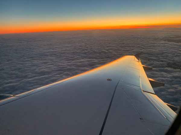 Sonnenuntergang über den Wolken