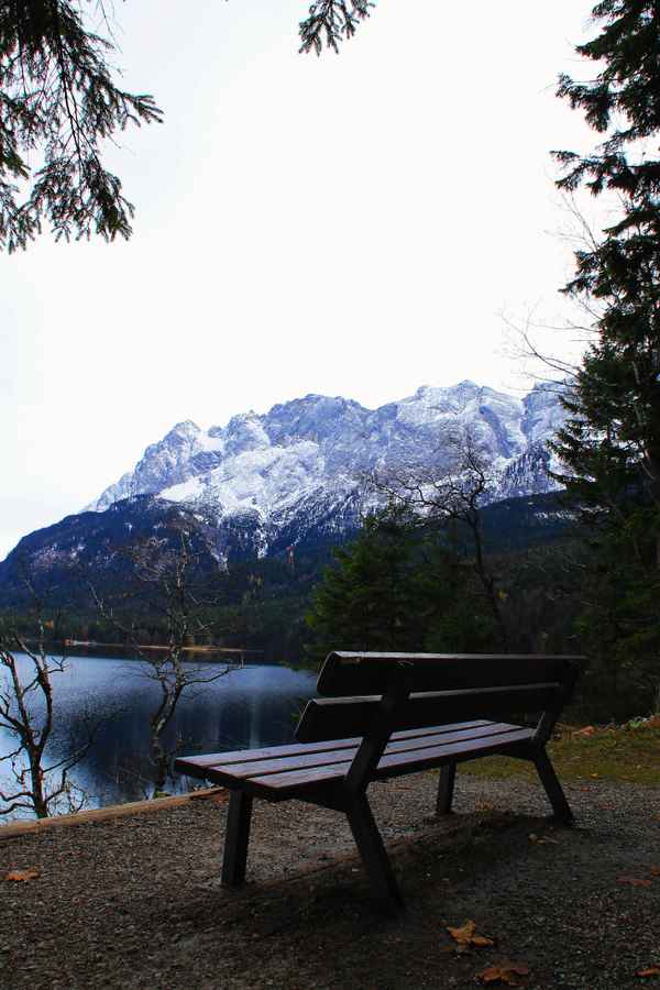 Pausenidylle am Eibsee