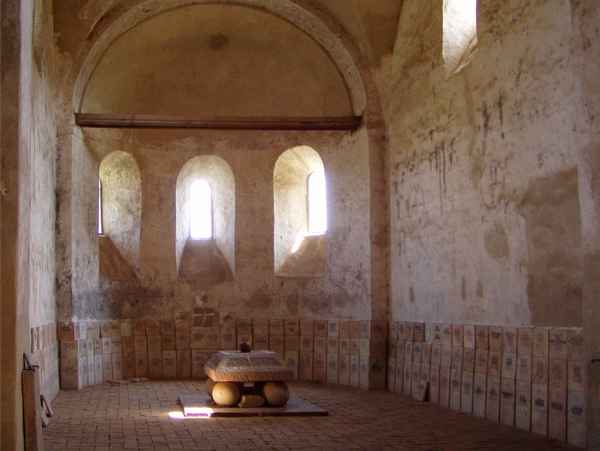 Blick in den Chor der Kirchenburg Michelsberg, Siebenbürgen