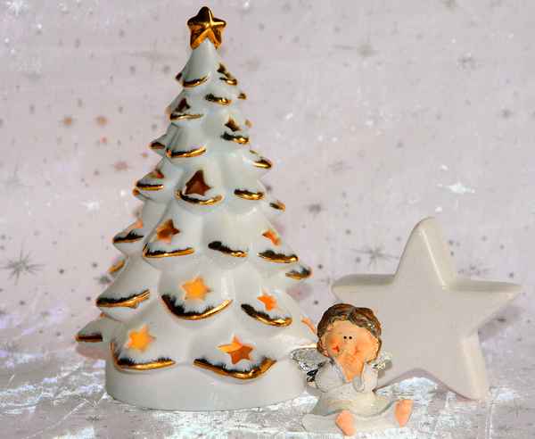 ES WEIHNACHTET SEHR I