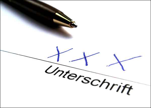 Das Kreuz mit der Schrift