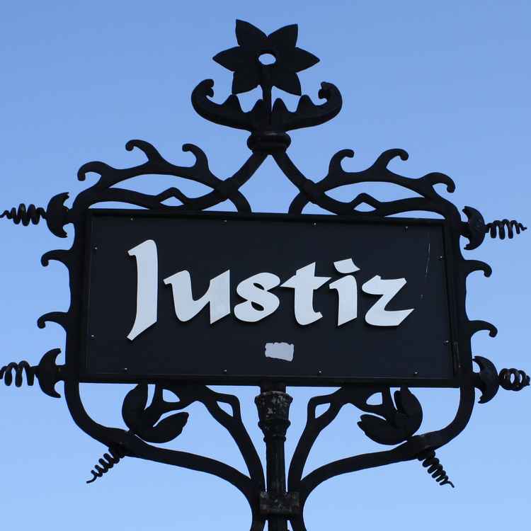 Alles, was Recht ist - Im Namen des Volkes