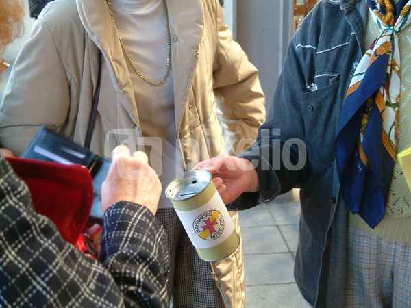 Spenden für die Bahnhofsmission