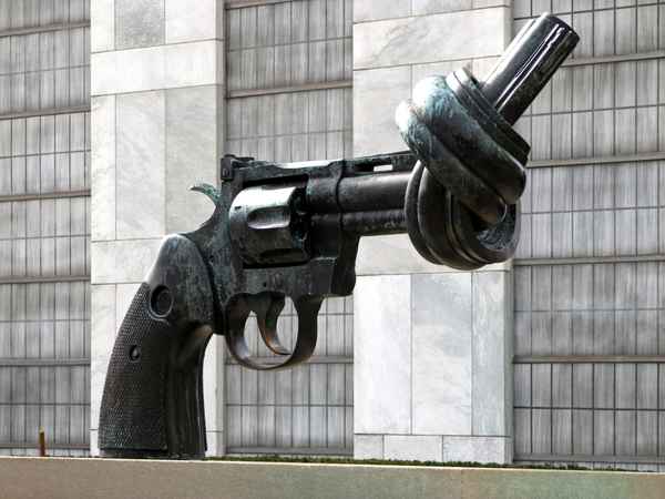 Make love not war