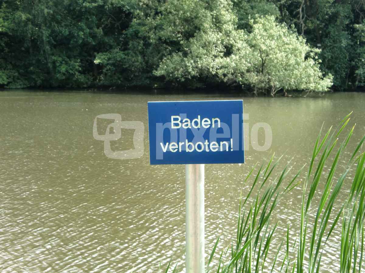 Baden verboten