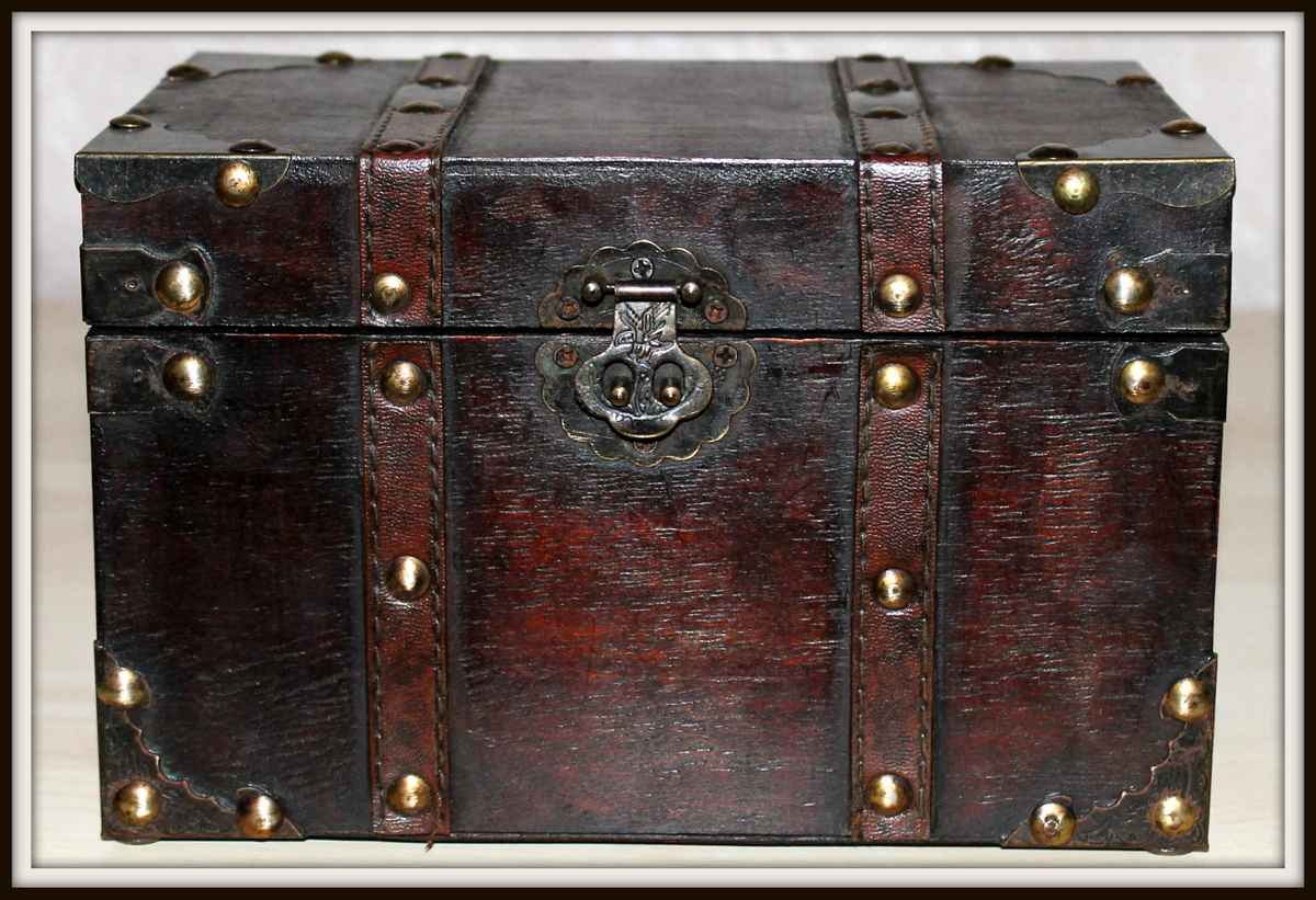 alte Truhe