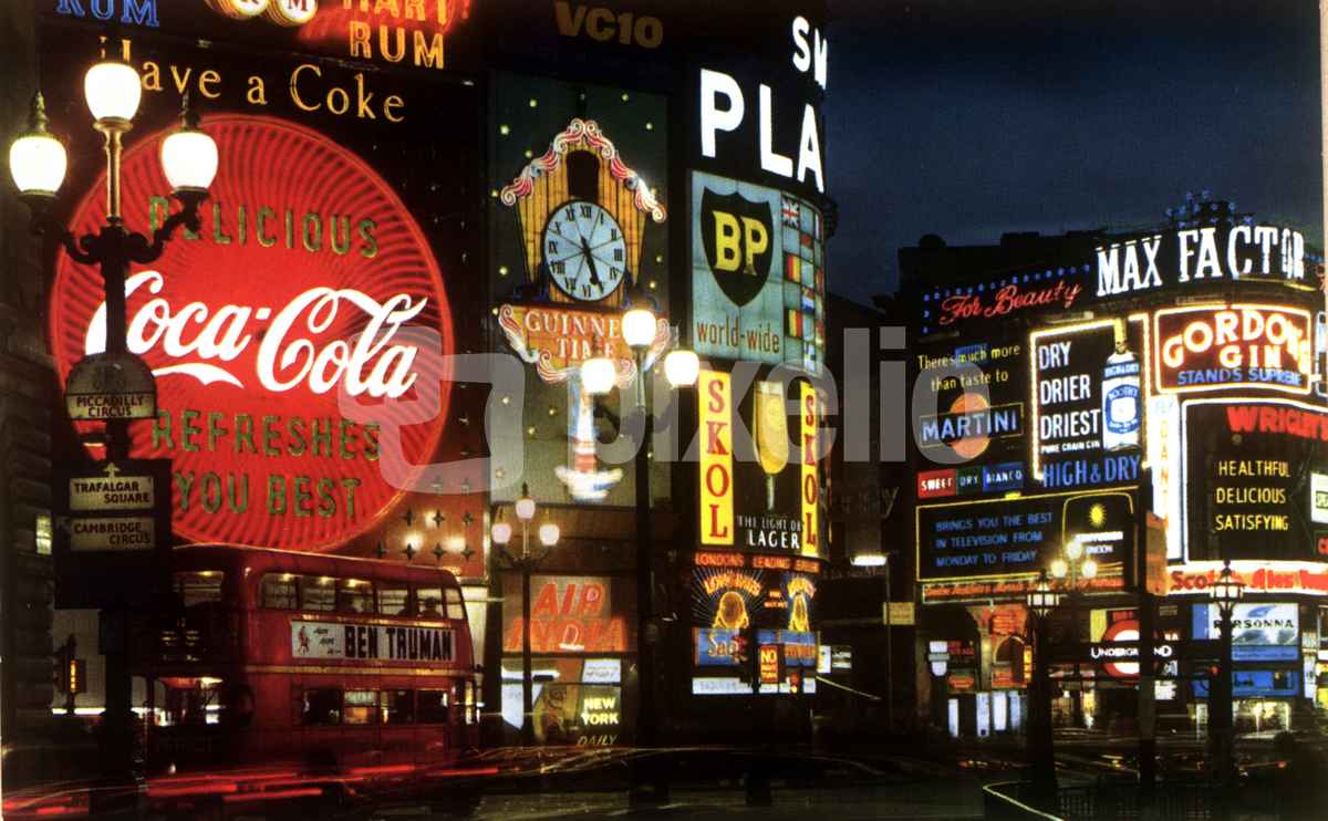 1968 Picadilly Circus in London