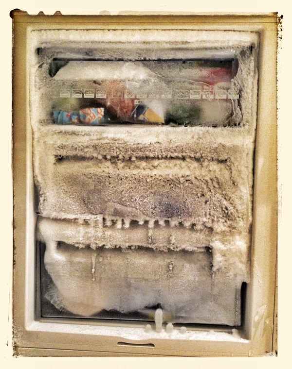 zugefrorenes Eisfach