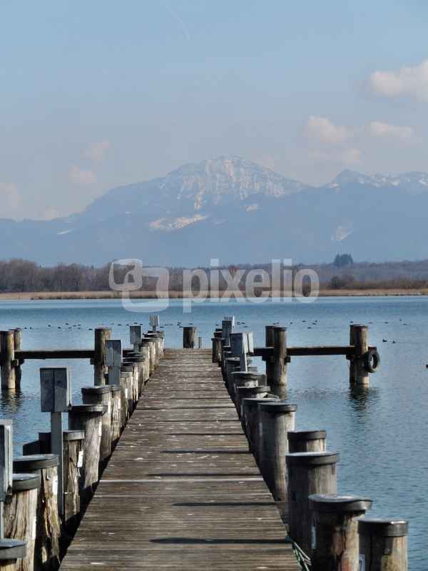 Bootssteg am Chiemsee