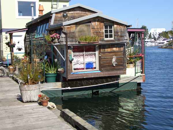 HAFEN VIKTORIA