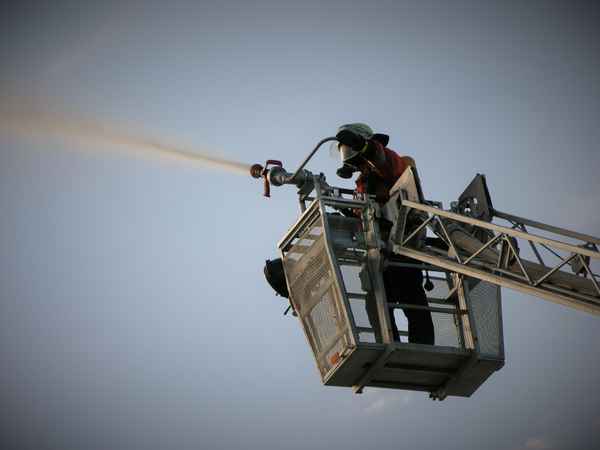 Einsatz im Korb der Drehleiter