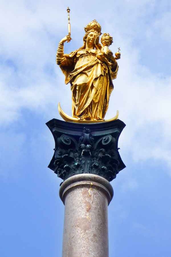 Mariensäule am Marienplatz, München