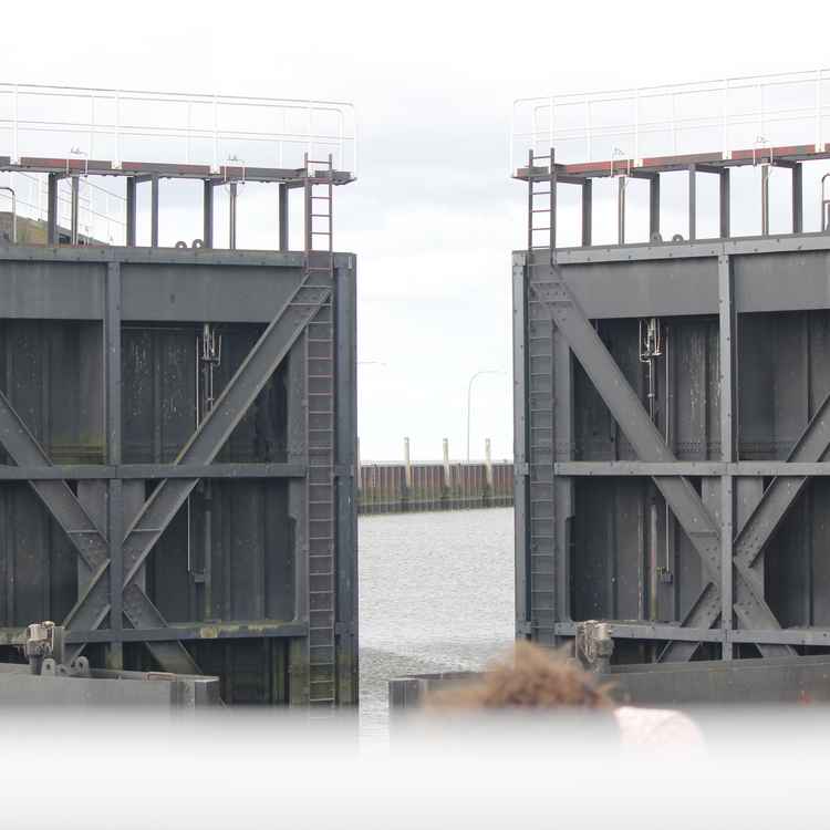 Schleuse beim Eidersperrwerk