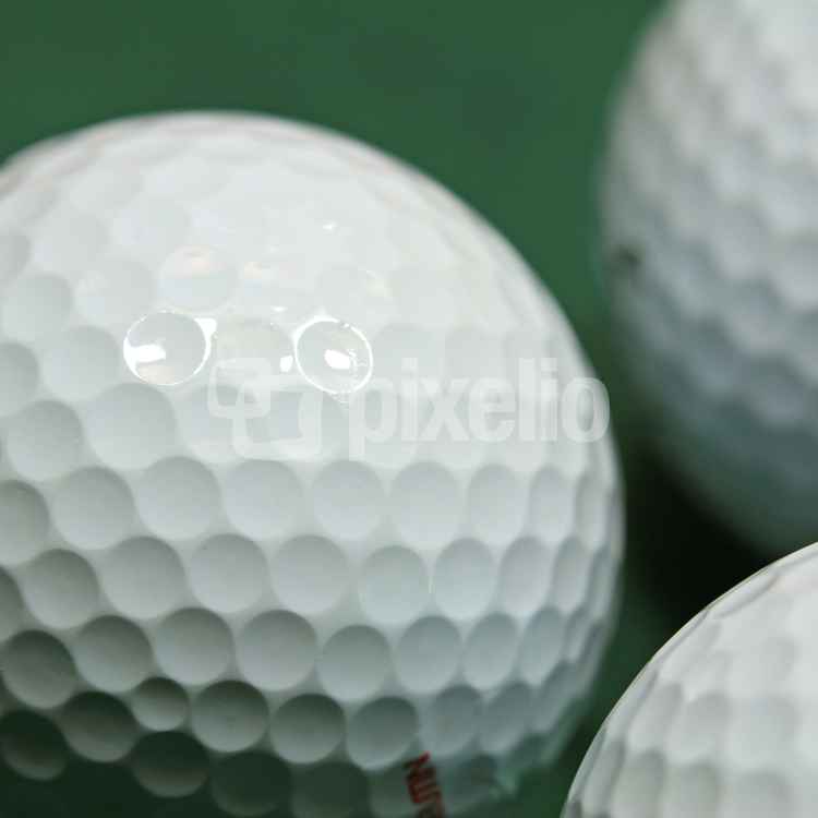 Golfbälle in Nahaufnahme