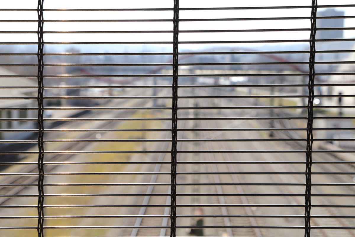 hinter Gittern 4