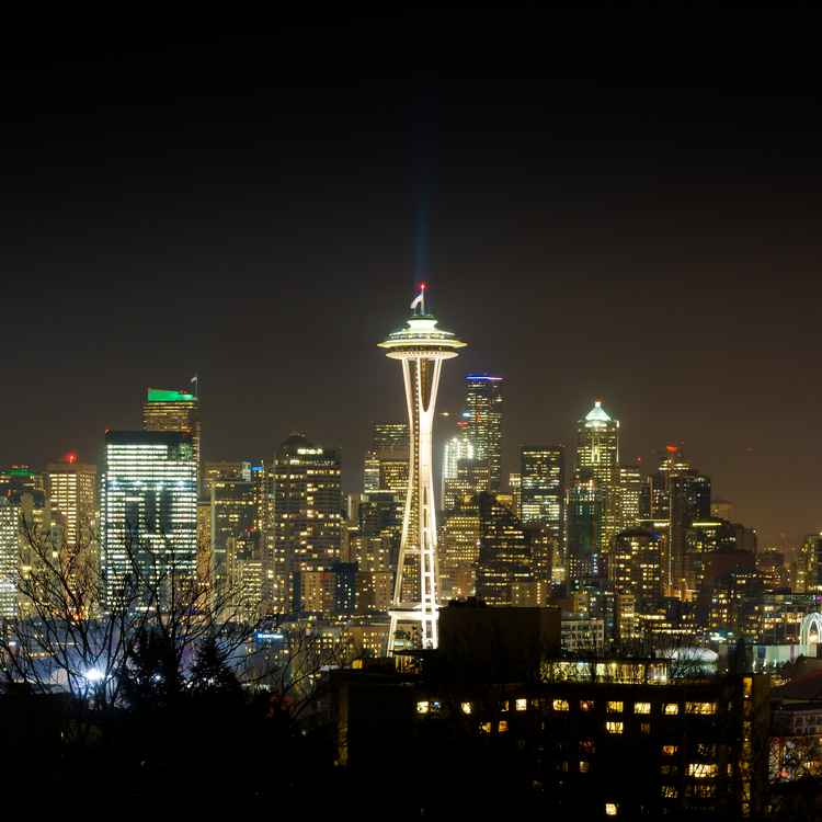 Panorama von Seattle in Washington bei Nacht