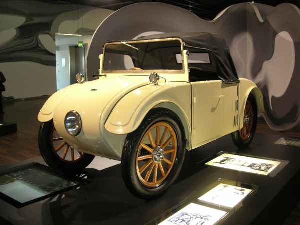 Hanomag-Komissbrot in der Autostadt Wolfsburg