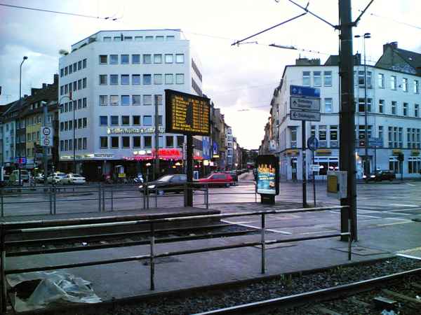 Köln am Barbarossaplatz