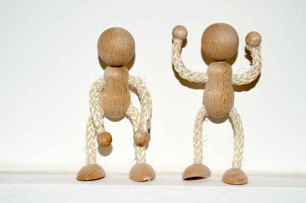 Holzmännchen Sieg und Niederlage