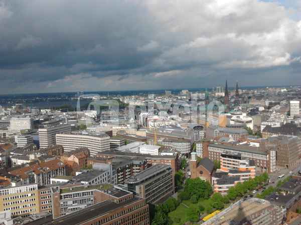 Hamburg von oben (Panorama)