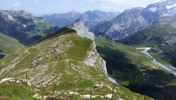 Über den Üschenengrat