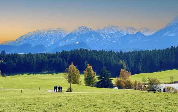 Wanderer am See