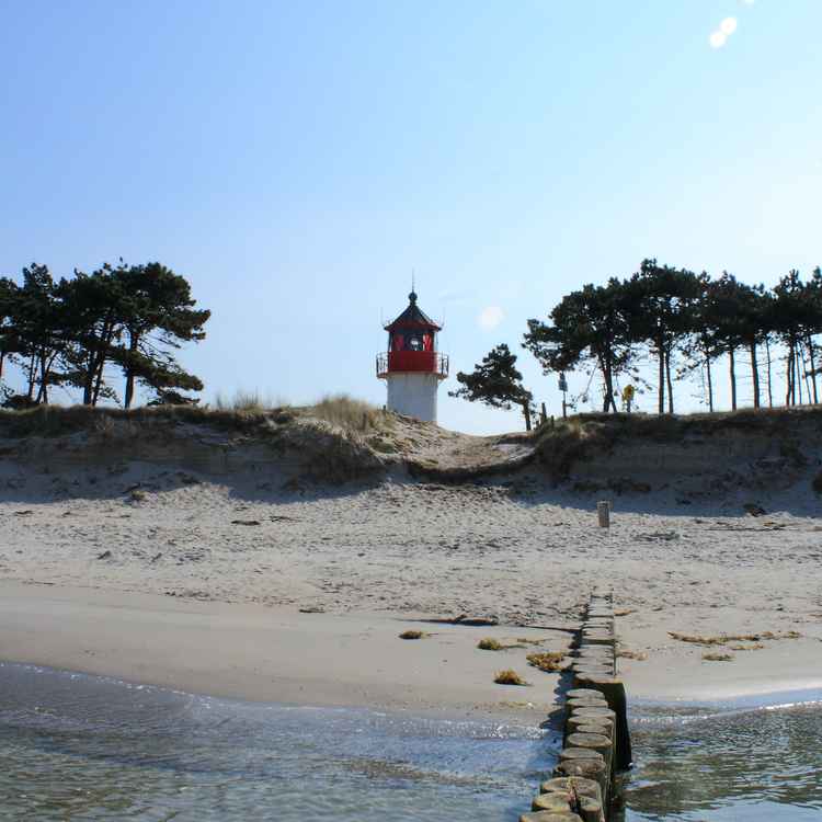 leuchtturm hiddensee-neuendorf