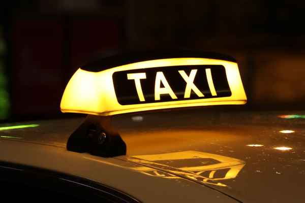 Taxi