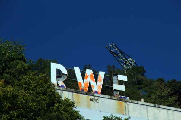 Gibt`s einen Neuen ?