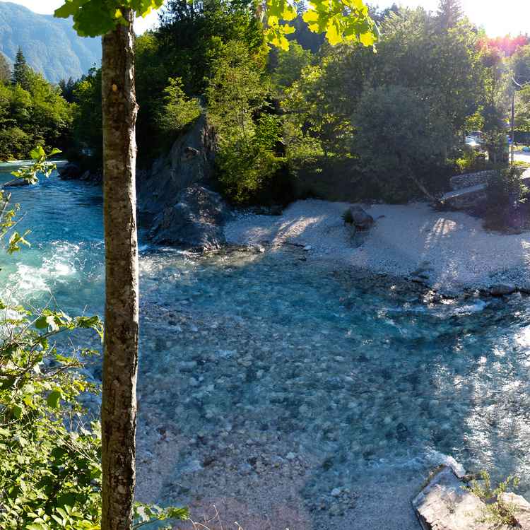 Panorama_Soca_Koritnica