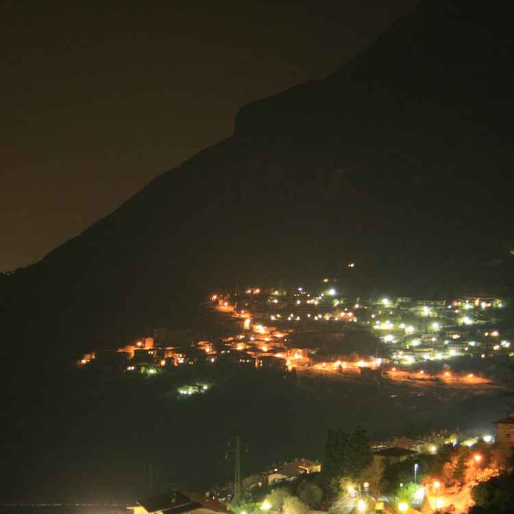 Tignale  bei Nacht ( Gardasee) Italien