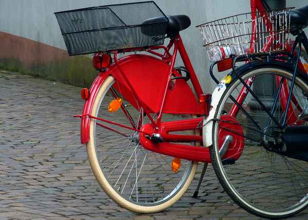 Rotes Fahrrad