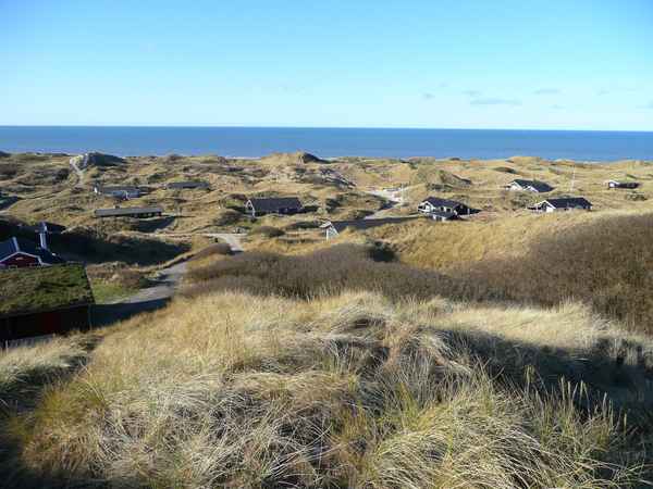  Dünen, Meer und Ferienhäuser