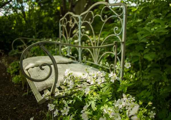 Garten-Romantik weiss-grün 2