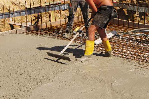 Hausbau - Fließbeton für das Fundament