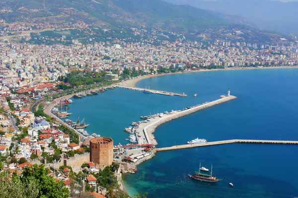 Blick auf den Hafen von Alanya