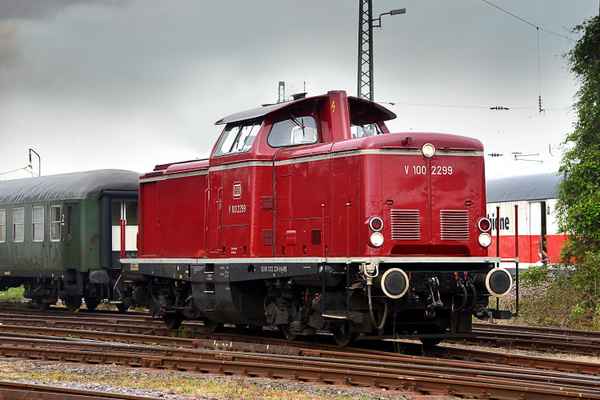 Diesellok V100 2299