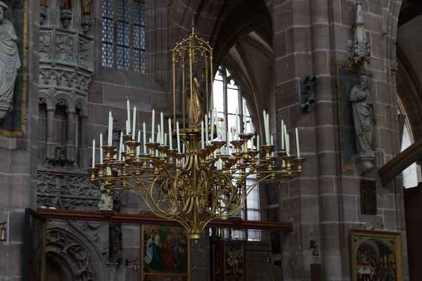 Leuchter beim Englischen Gruß