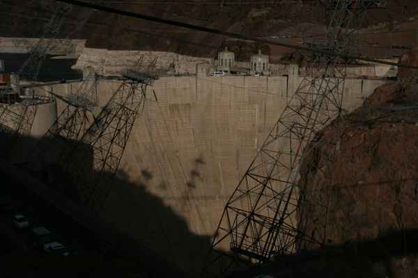 Br&uuml;ckenbau am Hoover Dam, USA, Arizona, 2009, Foto bitte ausschlie&szlig;lich zur redaktionellen Verwendung und mit Urheberhinweis: Alexander Hauk / alexander-hauk.de