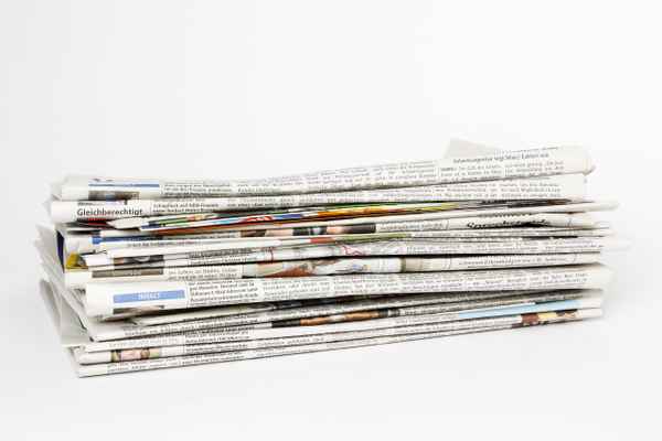 Zeitungen / News