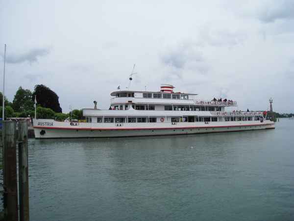 MS Austria im Konstanzer Hafen