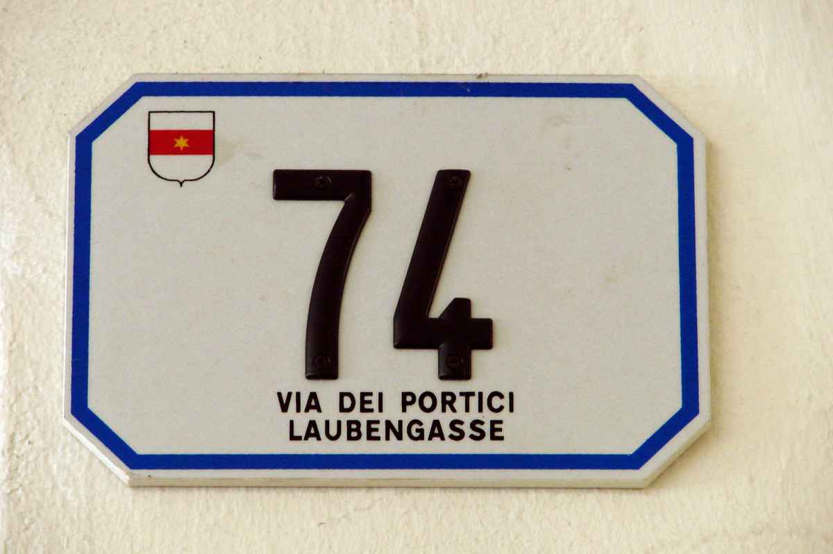 Bozner Laubengasse