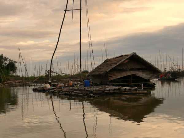 Floßfischer am Mekong (Thailand)