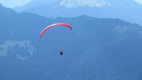 Gleitschirmfliegen 09