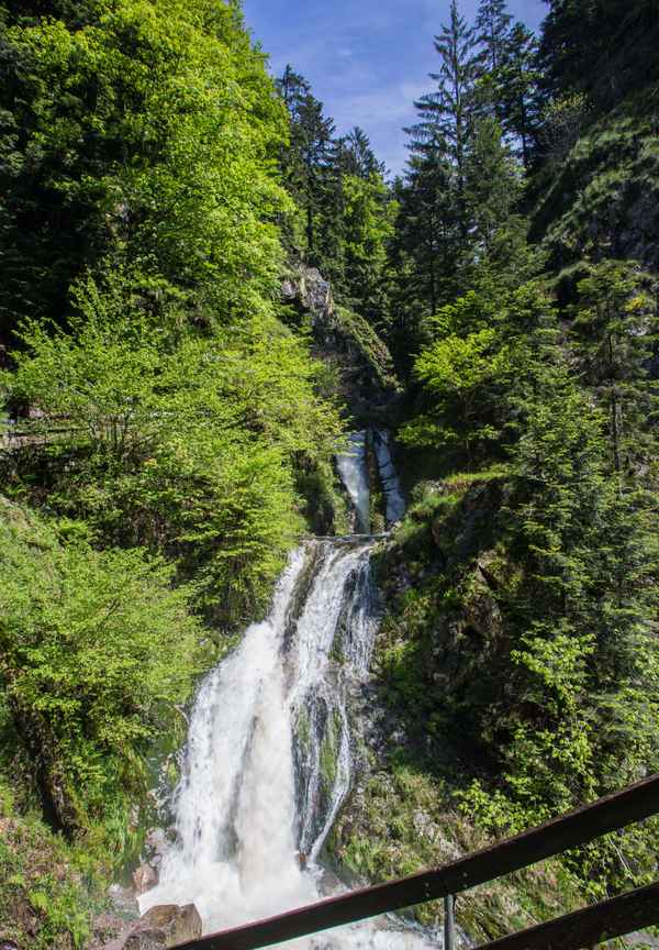Wasserfall beim Kloster Allerheiligen 3